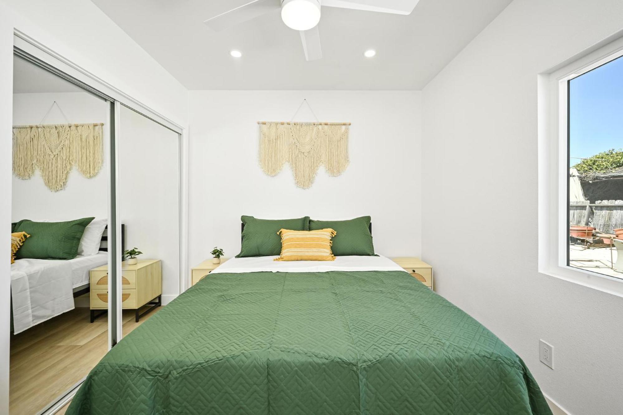 Brand New Home By The Beach & Historic Sunset Water Tower Sunset Beach Bagian luar foto