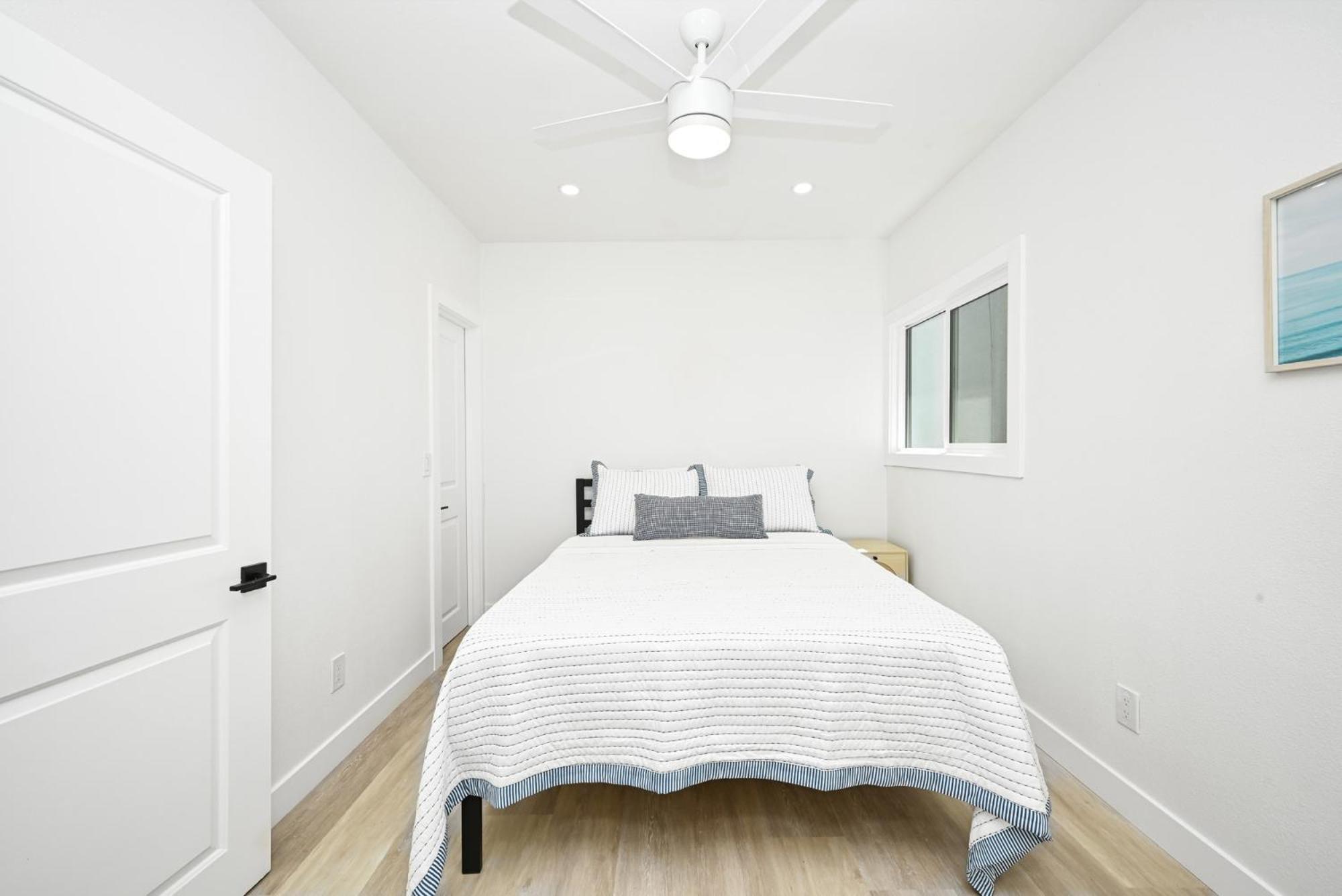 Brand New Home By The Beach & Historic Sunset Water Tower Sunset Beach Bagian luar foto
